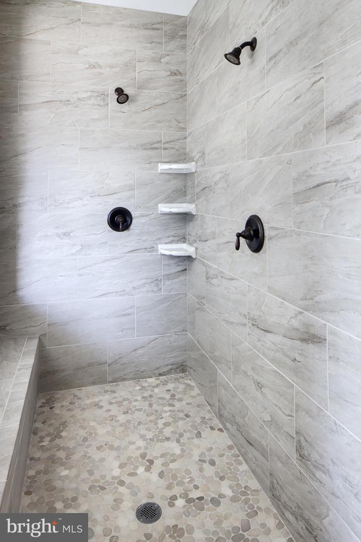 Photo 16 of 23 of 5200 Mountainview Dr #Nottingham house