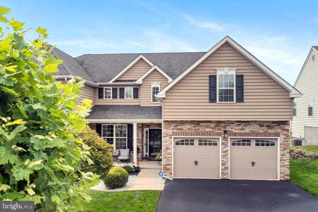 View Breinigsville, PA 18031 townhome