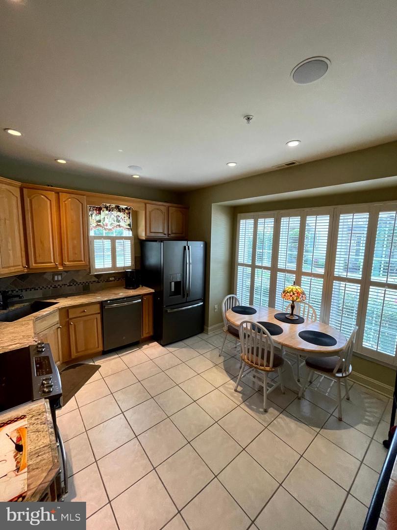 Photo 62 of 122 of 1520 Springfield Ct #29 townhome
