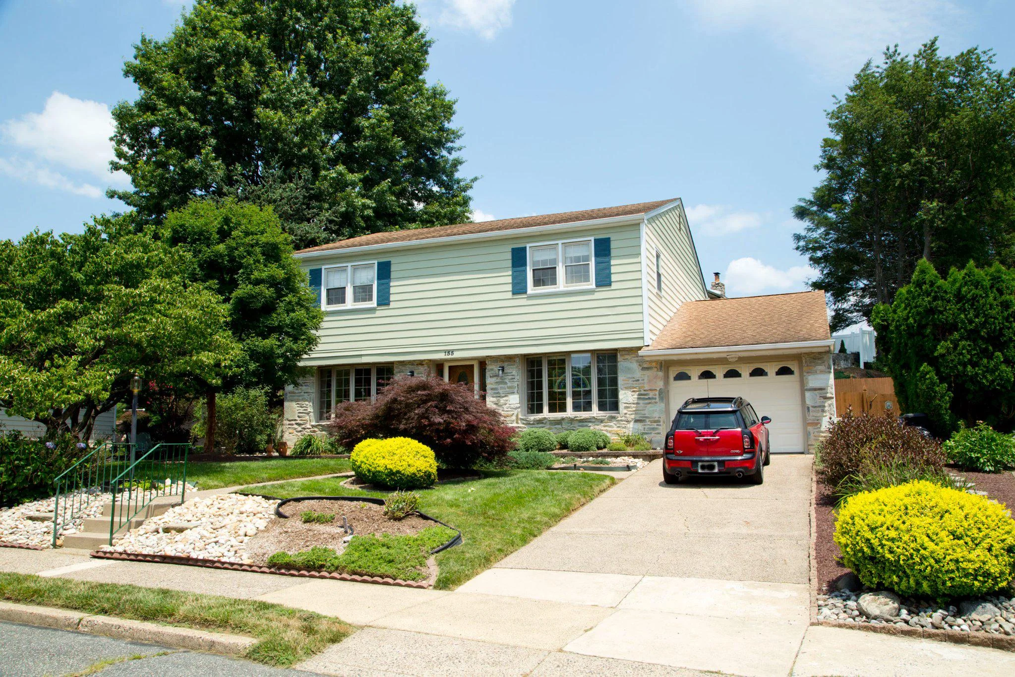 155 Stratford Drive