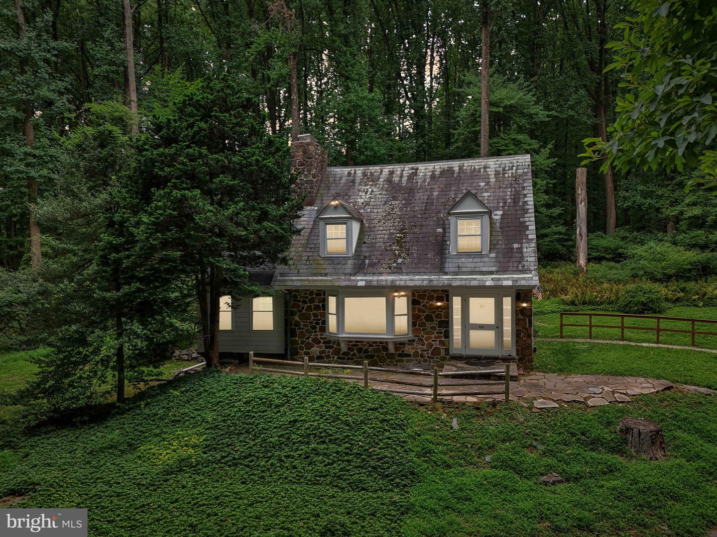 Photo 65 of 72 of 440 Lenni Rd house