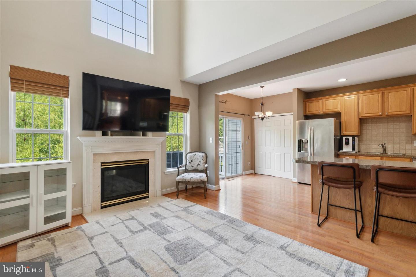 Photo 6 of 25 of 154 Portsmouth Cir townhome