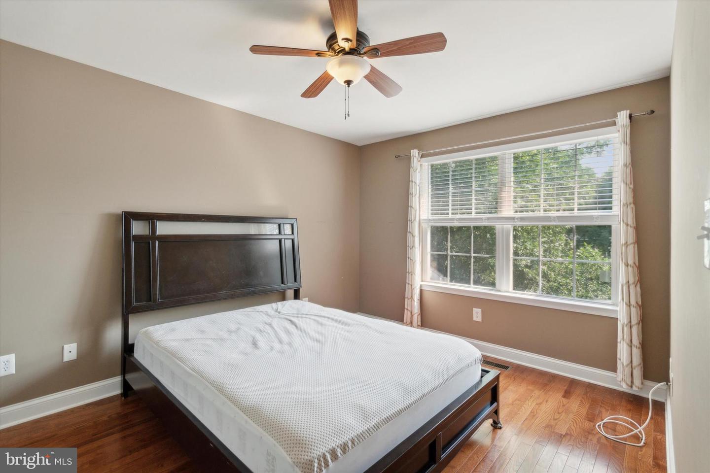 Photo 15 of 25 of 154 Portsmouth Cir townhome