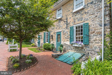 A home in New Hope