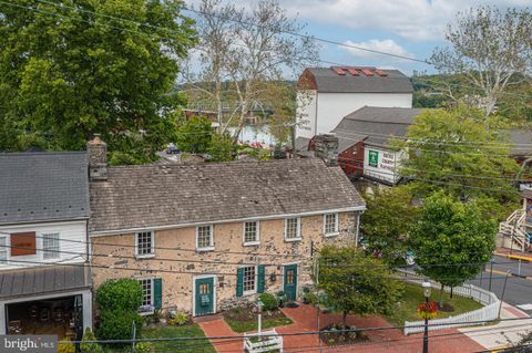 A home in New Hope