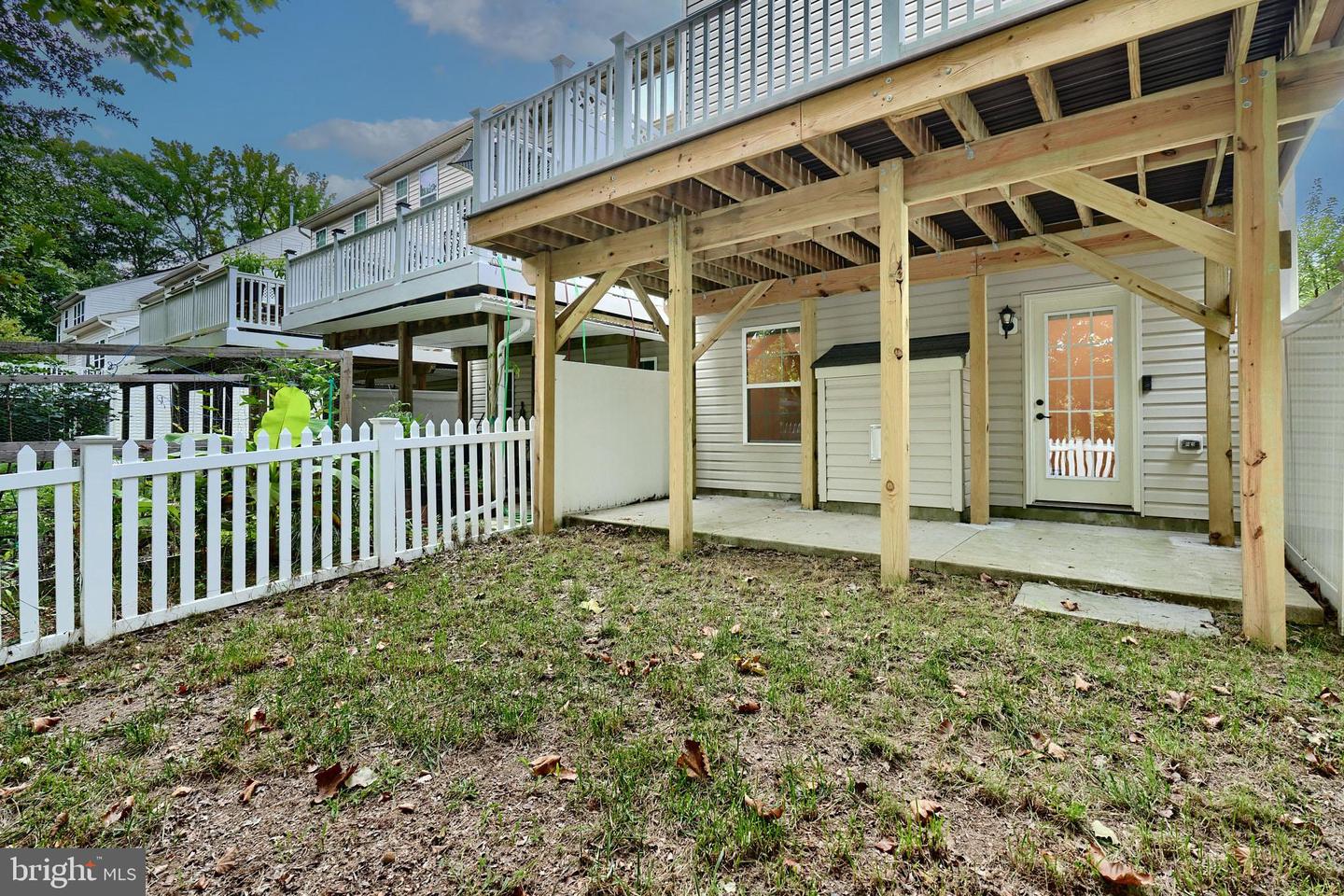 Photo 7 of 40 of 9631 Hammonds Overlook Ct townhome