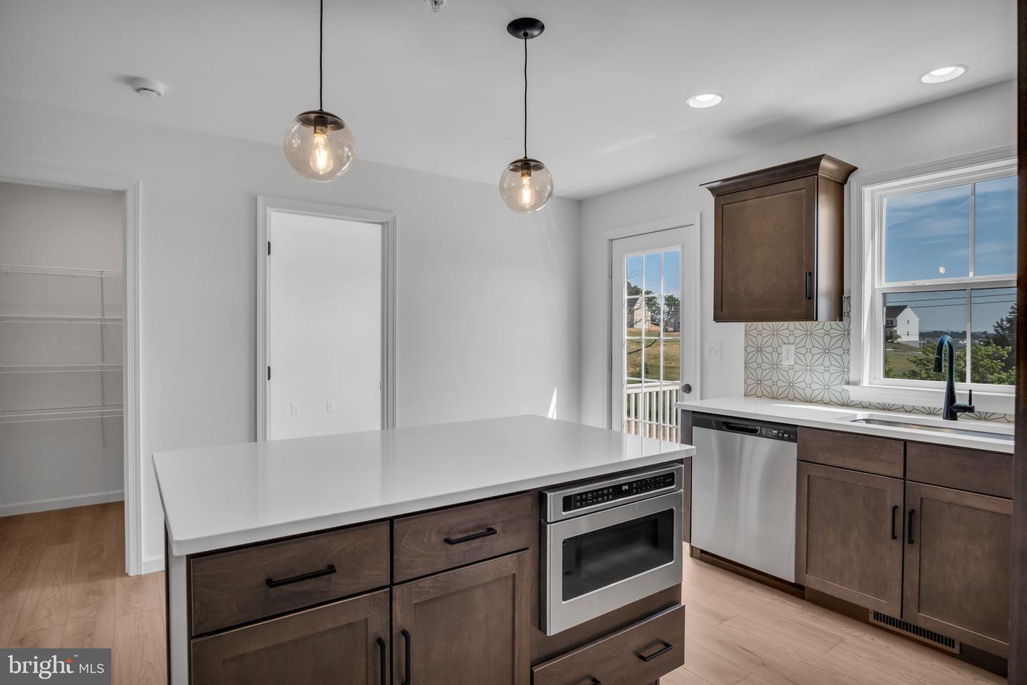 Photo 4 of 24 of 2105 S Autumn Chase Dr #002-01 townhome