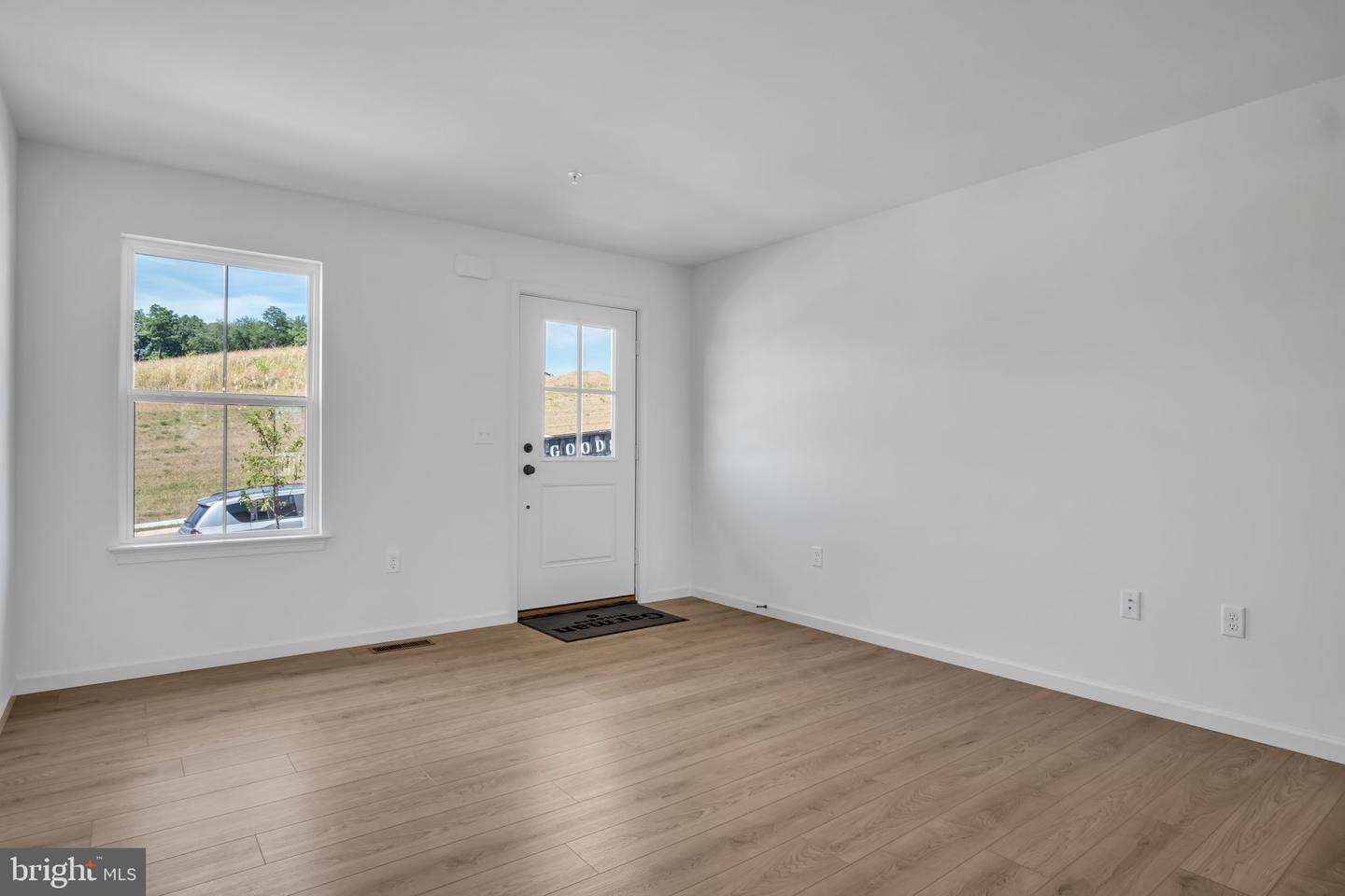 Photo 10 of 24 of 2105 S Autumn Chase Dr #002-01 townhome