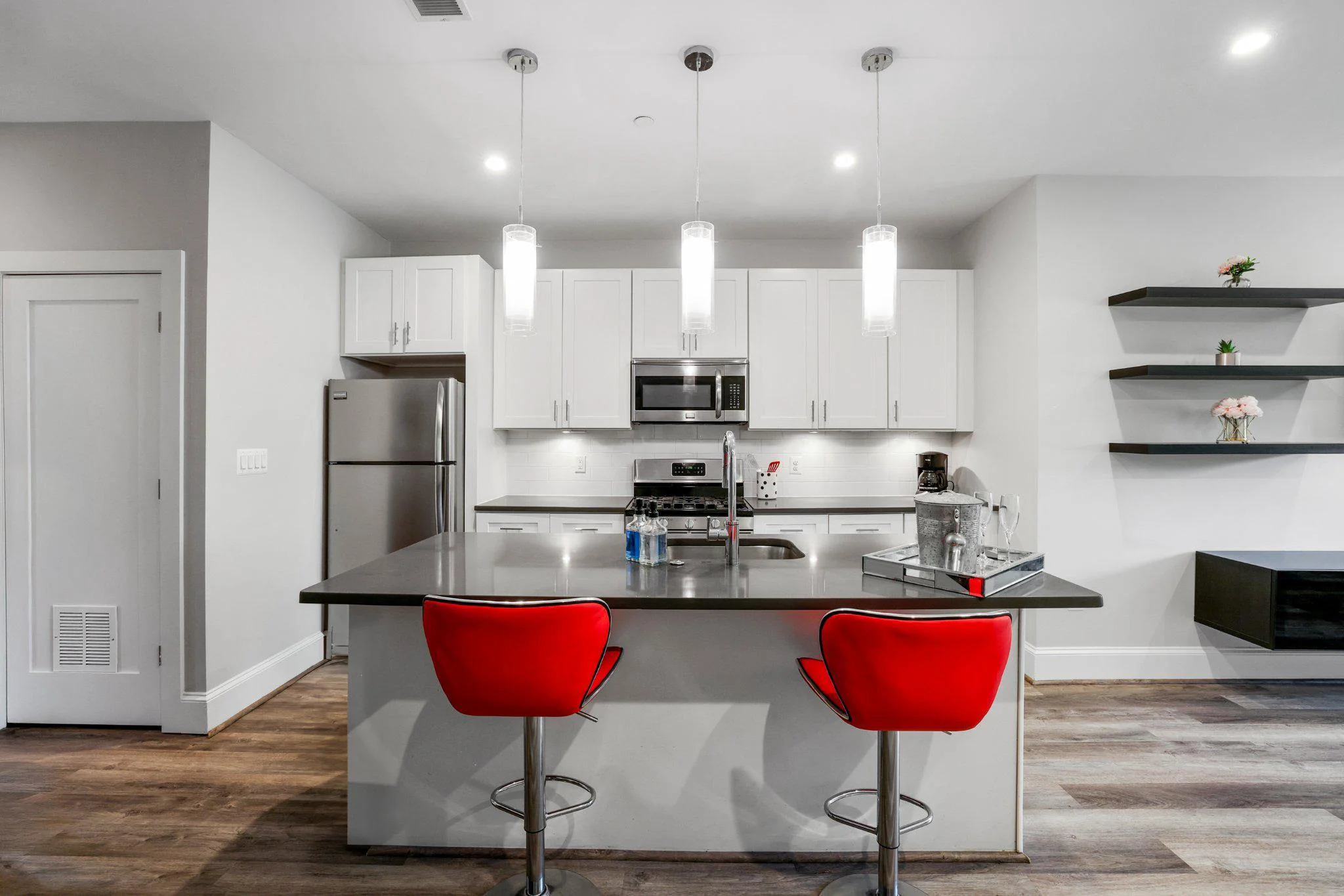 2221 M Street NE Unit PH1