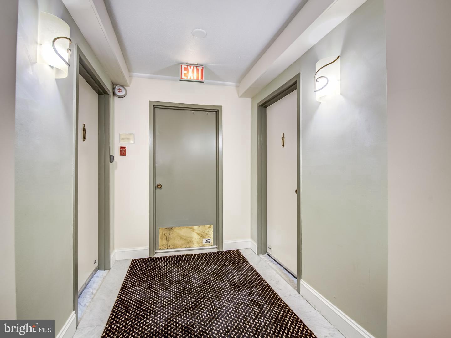 Photo 5 of 29 of 6100 Westchester Park Dr #1204 condo