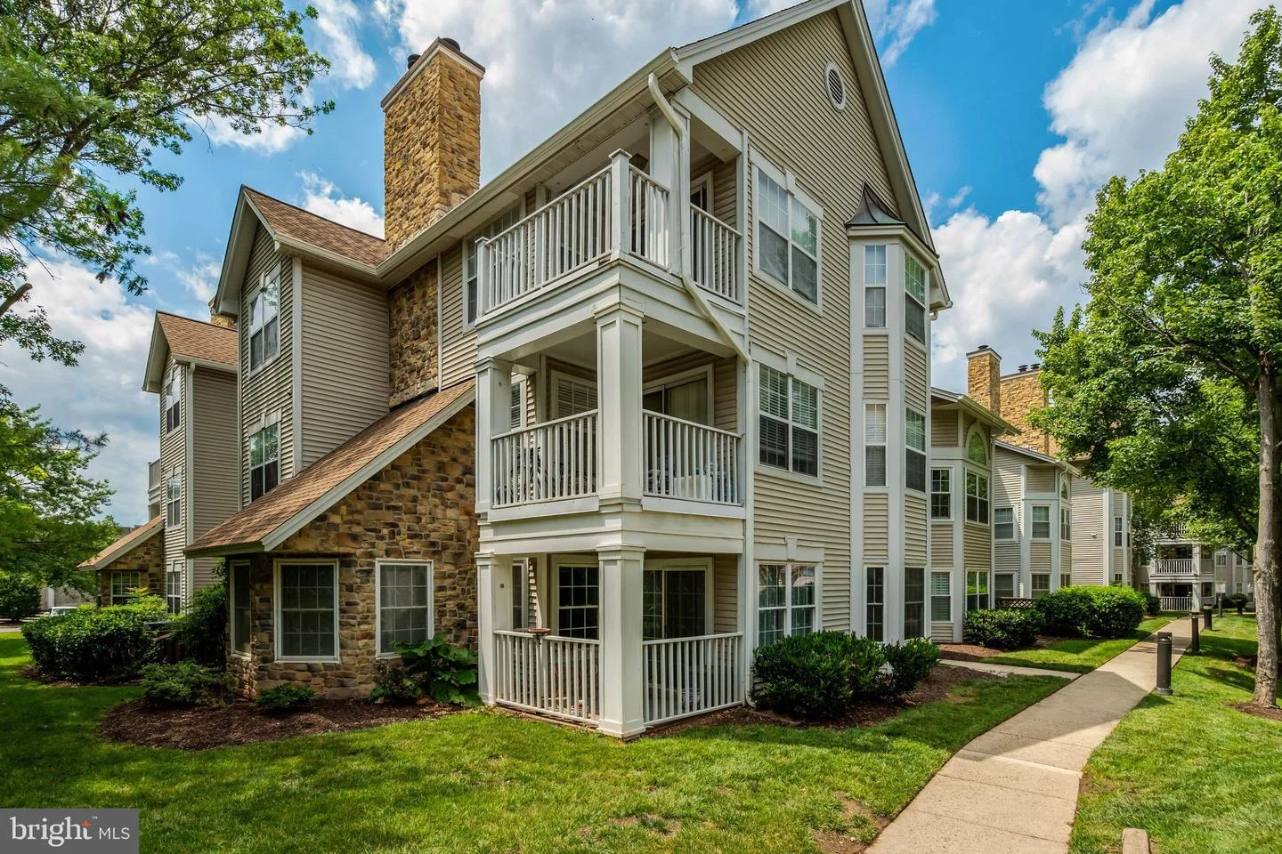 5632 Willoughby Newton Drive Unit 13