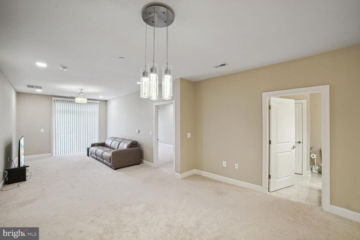 Photo 7 of 20 of 10520 Resort Rd #203 condo
