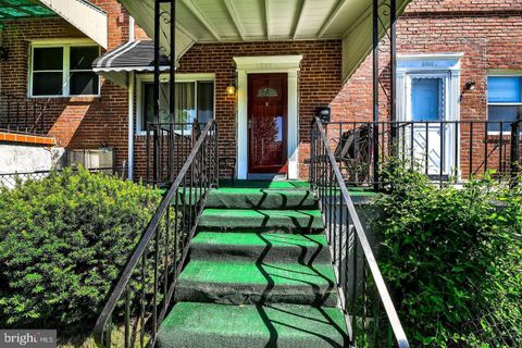 Townhouse in Baltimore MD 3802 Rokeby ROAD.jpg