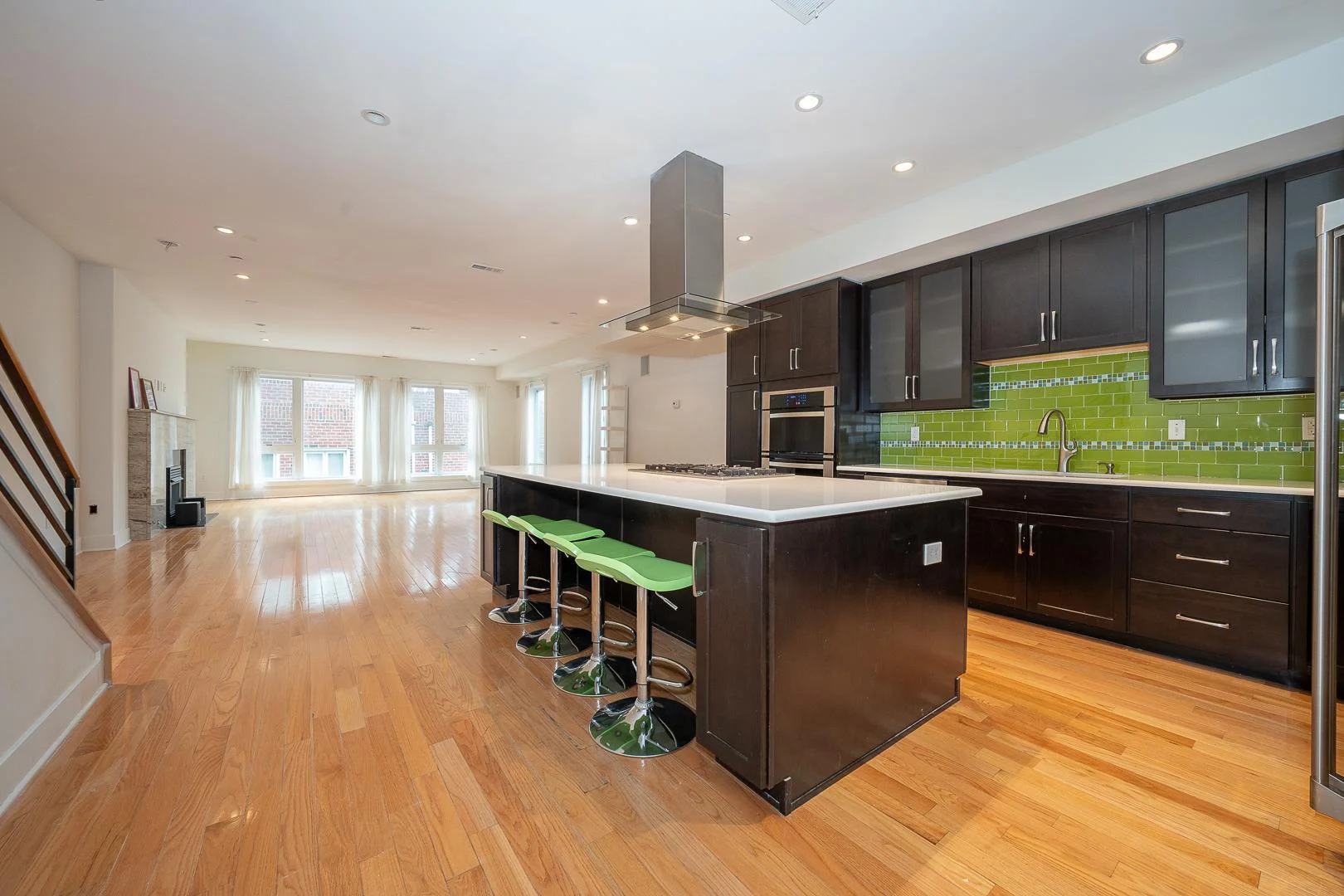 110 Naudain Street Unit 4