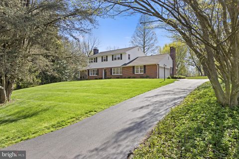 Single Family Residence in Hockessin DE 839 Summerset DRIVE 1.jpg