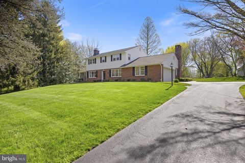 Single Family Residence in Hockessin DE 839 Summerset DRIVE 2.jpg