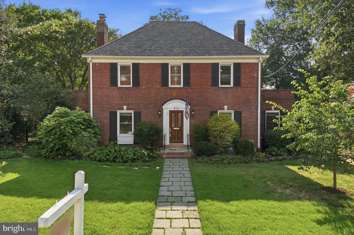 824 S Courthouse Road, Arlington, VA, 22204