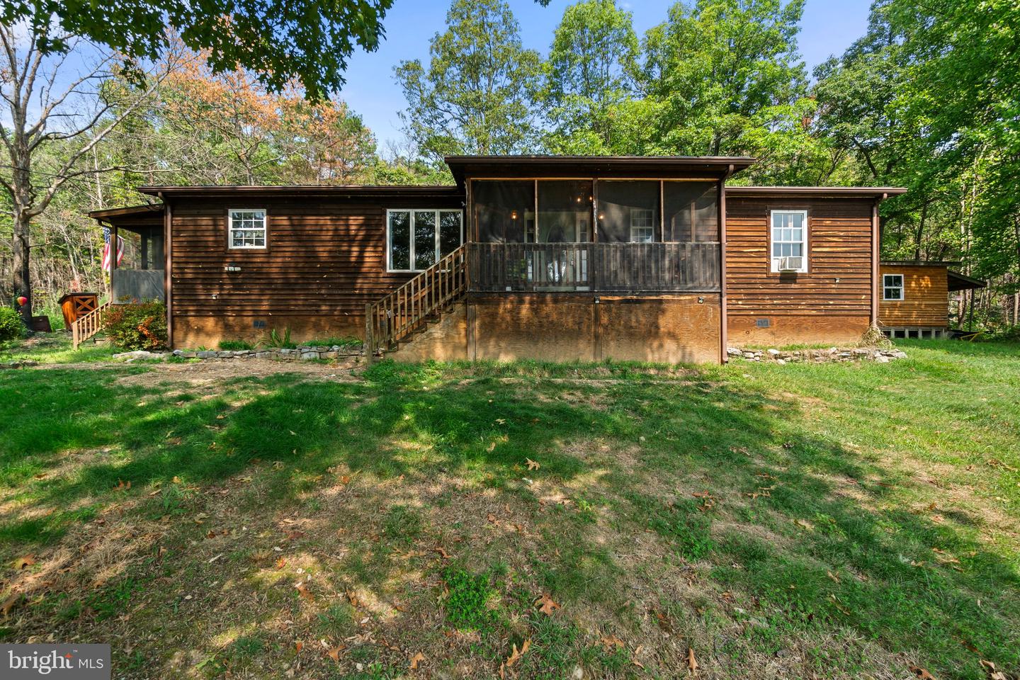 View Luray, VA 22835 house