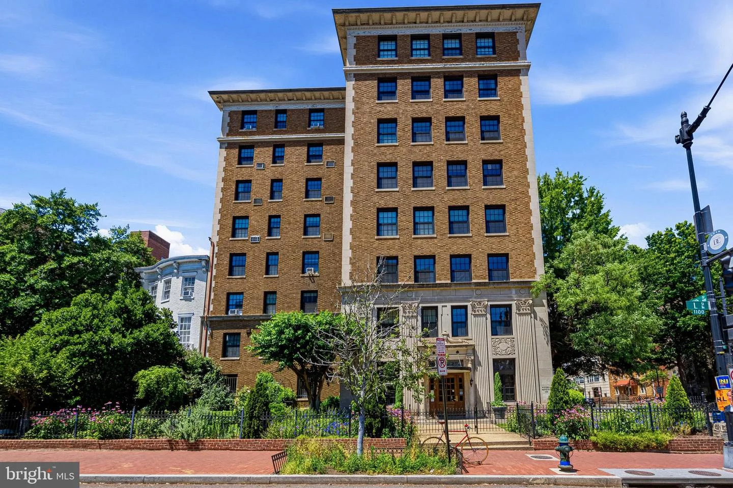 1101 L Street NW Unit 102