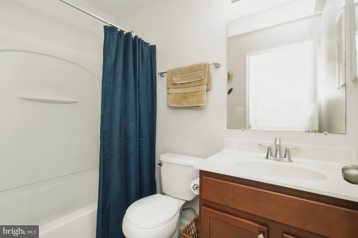 Photo 20 of 30 of 11723 Sunningdale Pl townhome