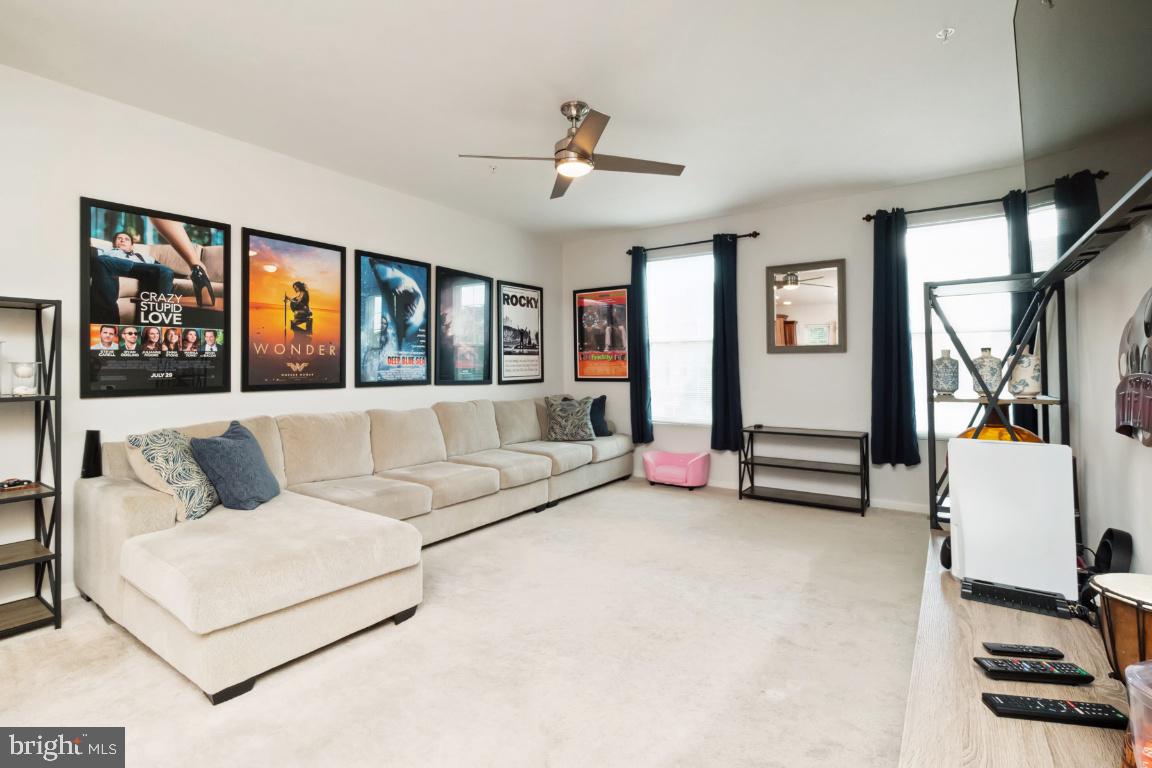 Photo 11 of 30 of 11723 Sunningdale Pl townhome