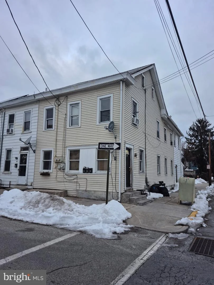 173 E Penn Street