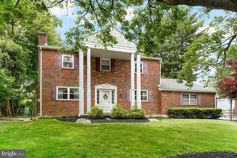Single Family Residence in Broomall PA 3092 Heather ROAD.jpg