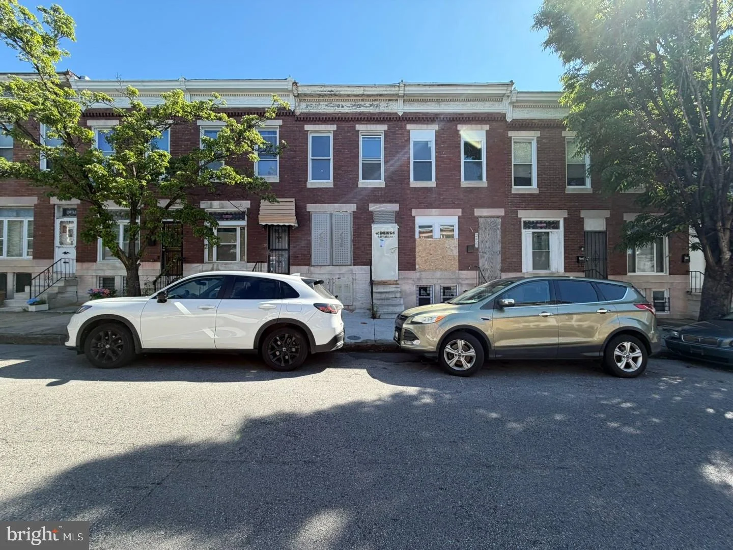 2425 Mcculloh Street