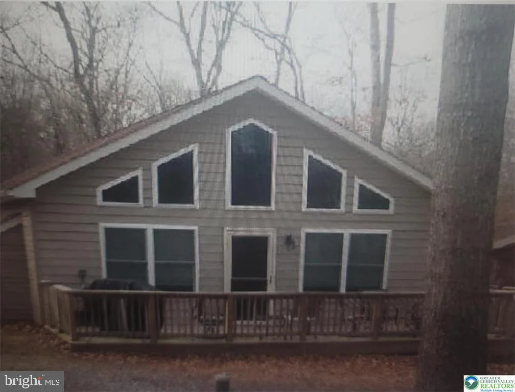 143 Thomas Lane