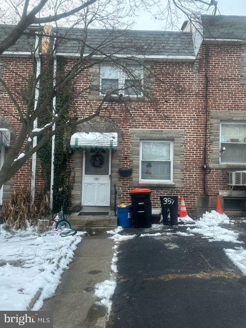 Townhouse in Chester PA 357 Rural AVENUE.jpg