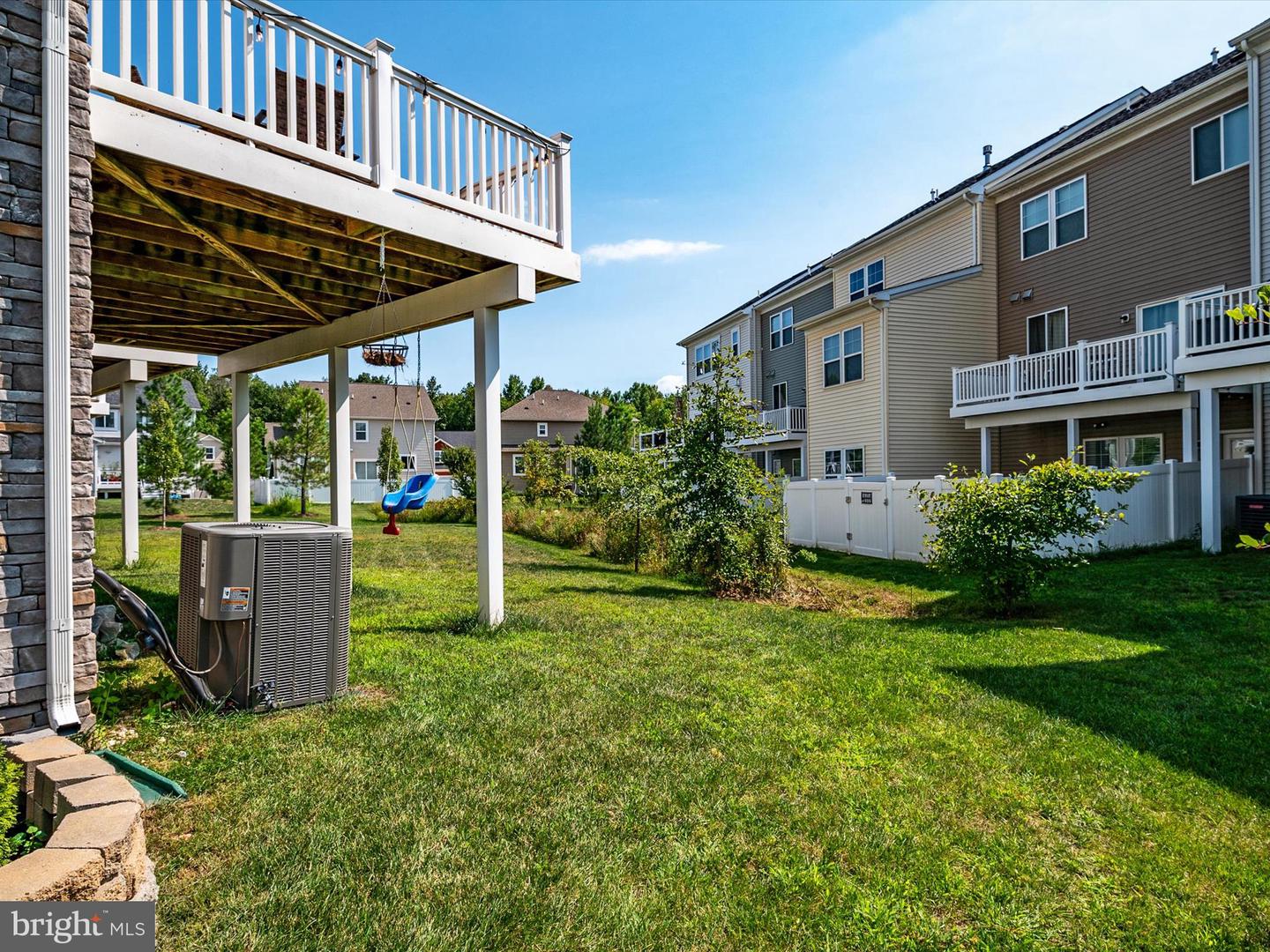 Photo 42 of 49 of 717 Rollins Ln townhome