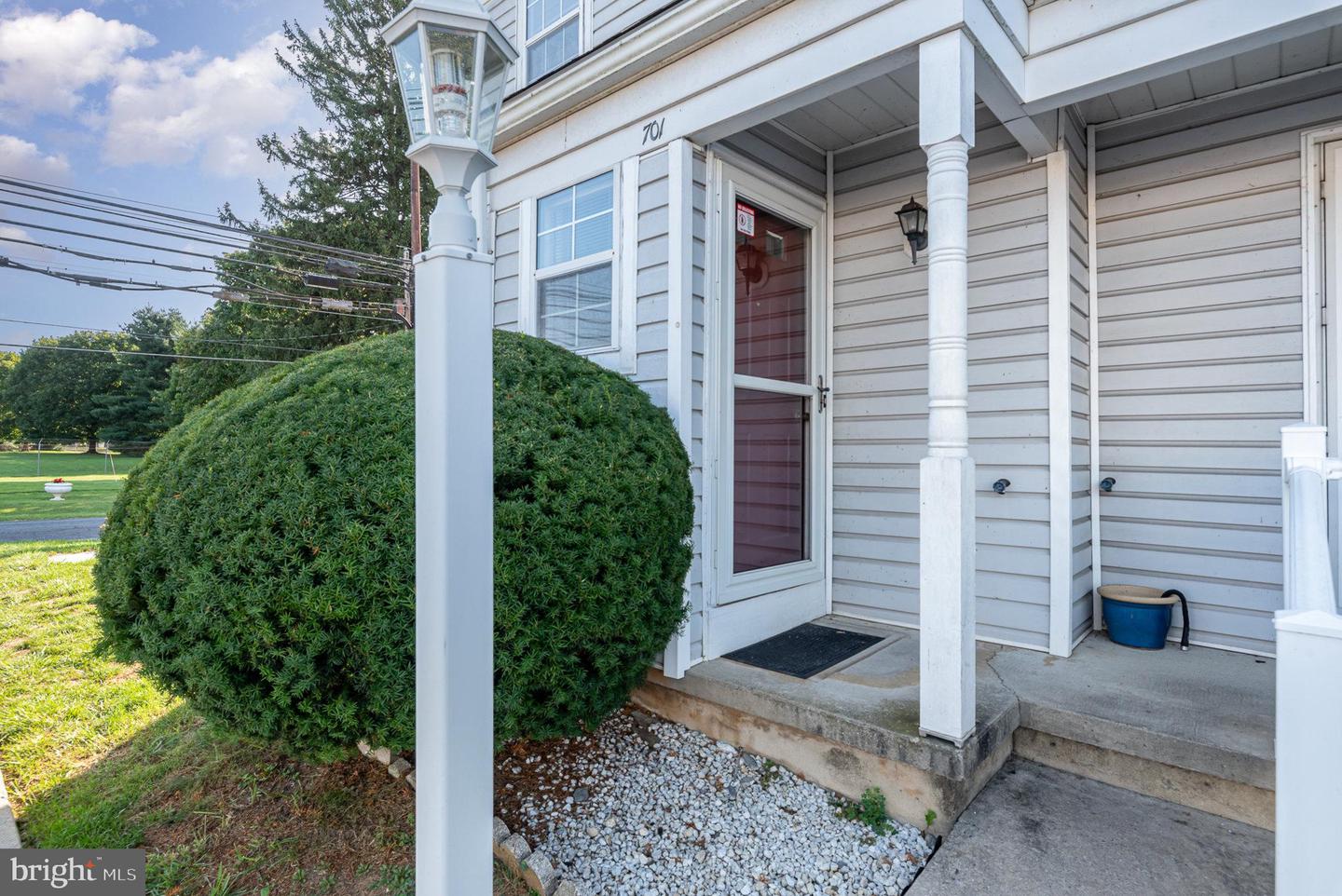 View Mechanicsburg, PA 17055 townhome