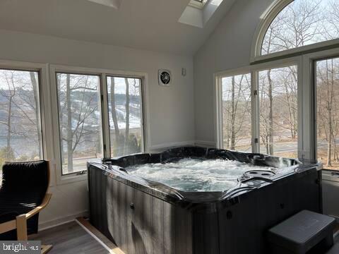 Photo 15 of 31 of 23 Rockspring Ct house