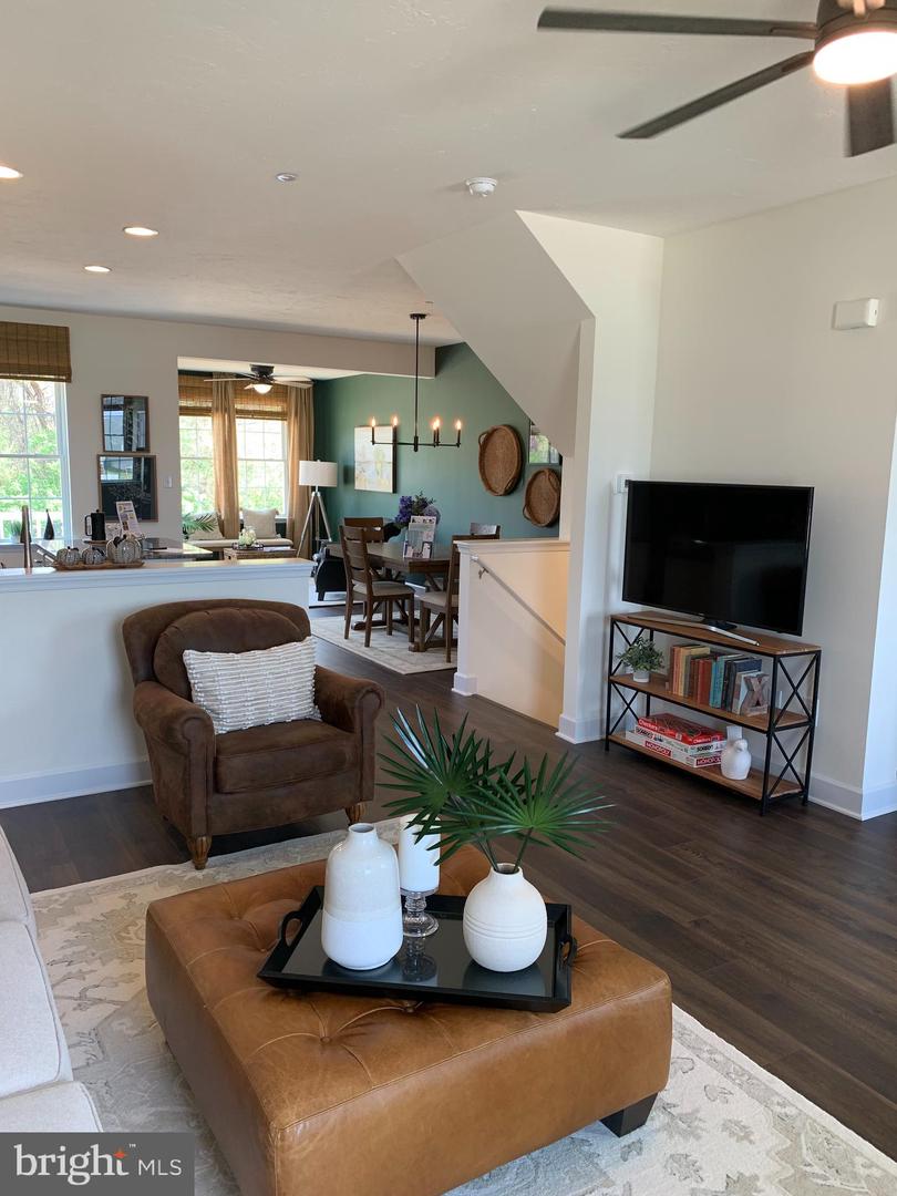 Photo 9 of 23 of 165 Holstein Dr #132 townhome