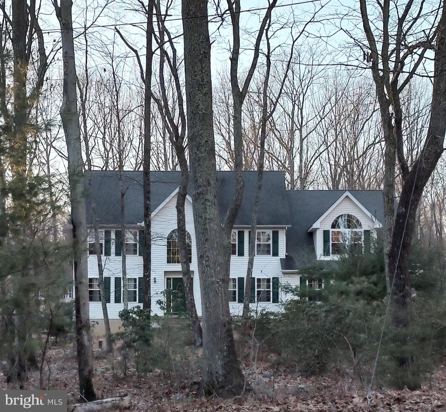 Photo 1 of 22 of 107 Tioga Dr house
