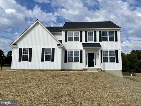 Single Family Residence in Pottstown PA 104 LOT 2 Avalon Maugers Mill Rd.jpg