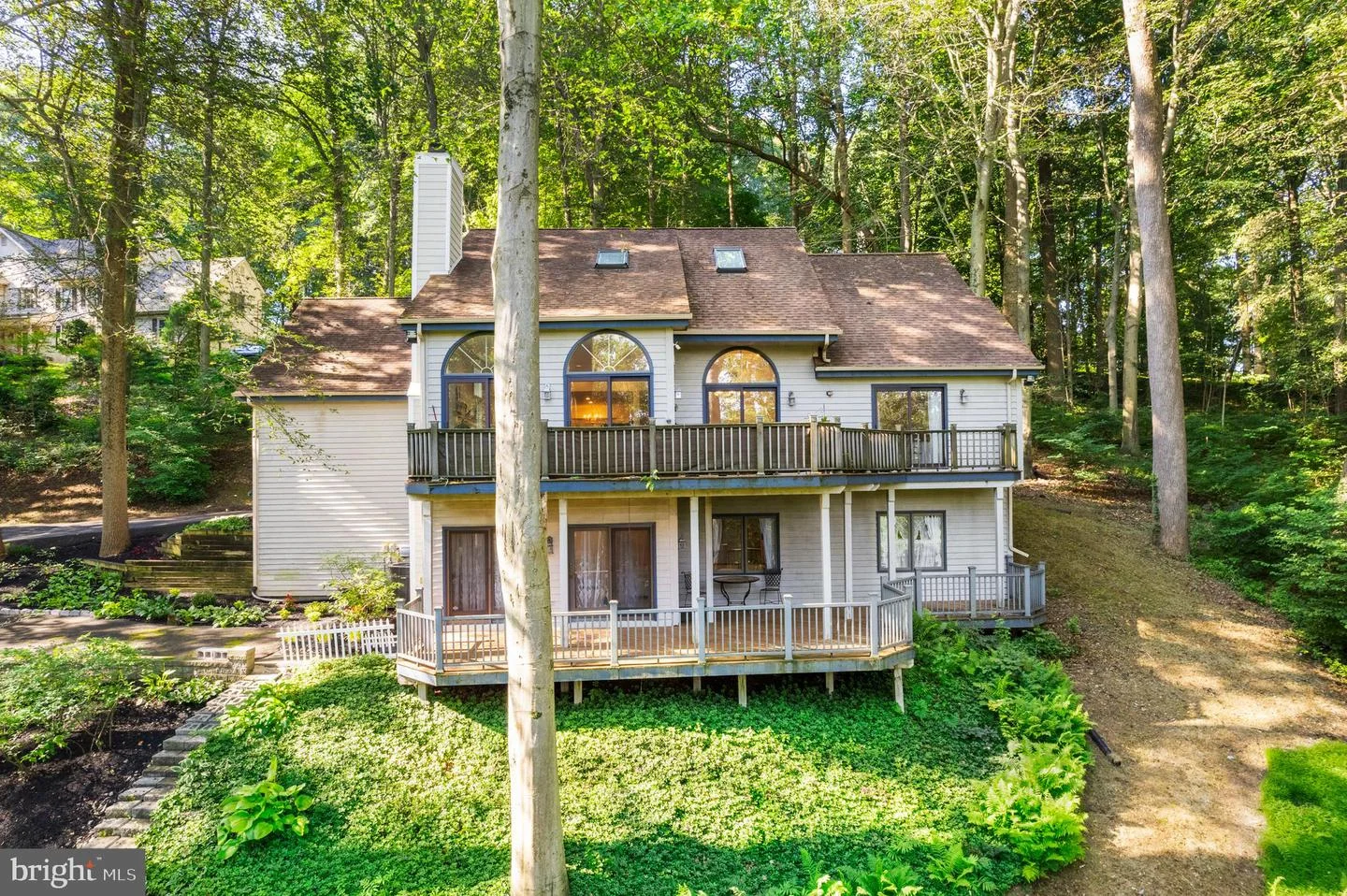 2 Briarwood Court