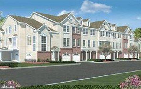 Townhouse in Manahawkin NJ 33 Farrah DRIVE.jpg