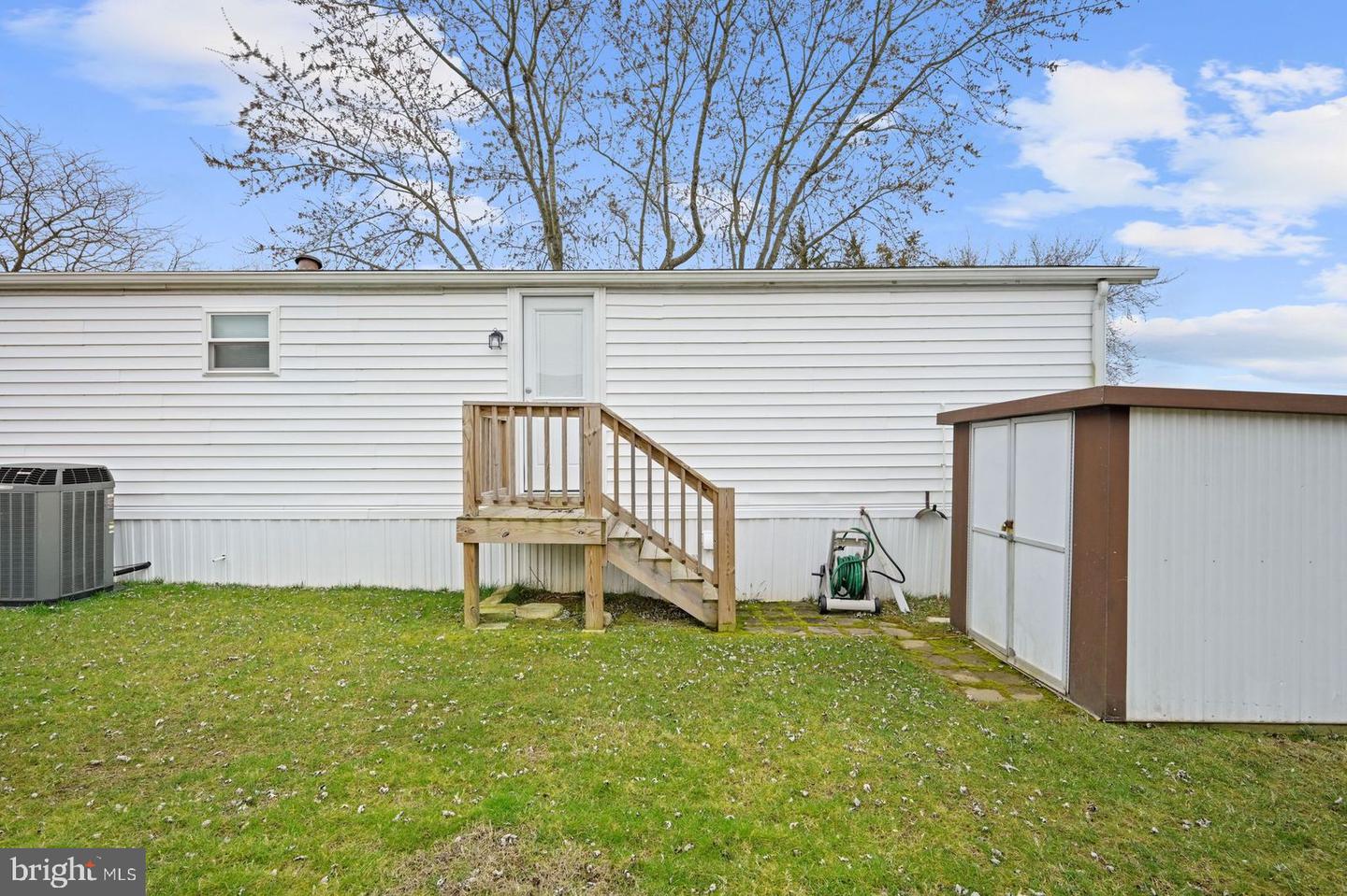 Photo 25 of 25 of 8 Cypress Lane mobile home