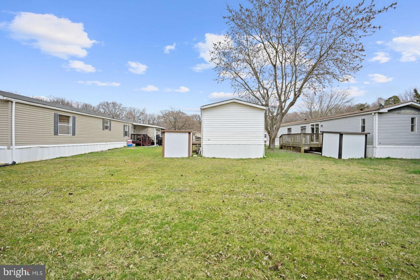 Photo 2 of 25 of 8 Cypress Lane mobile home