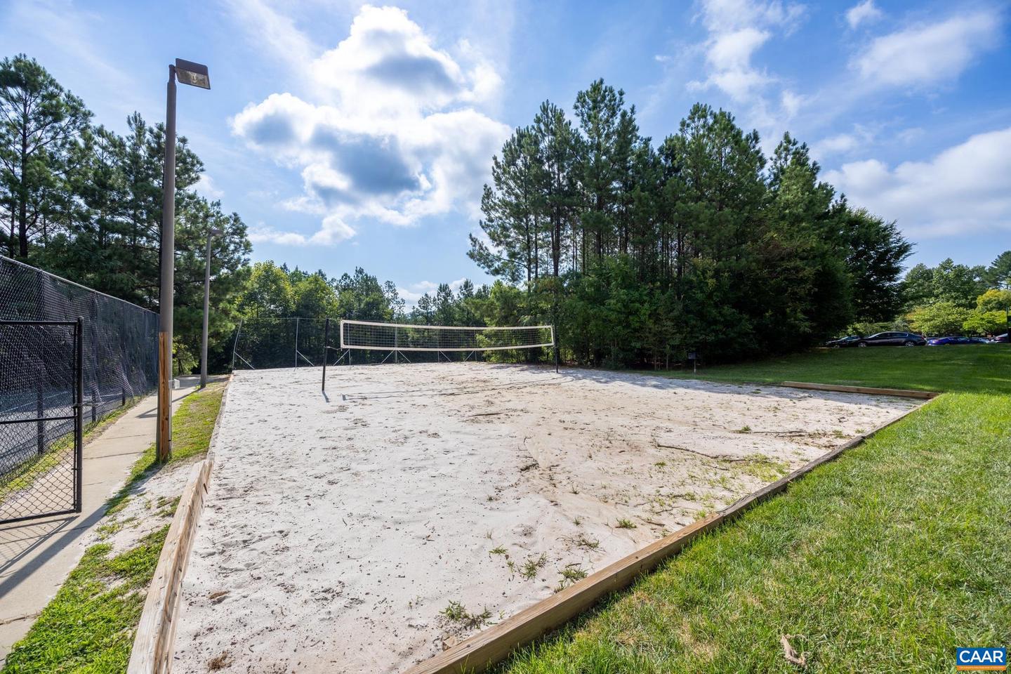 Photo 36 of 50 of 1855 Candlewood Ct #204 townhome