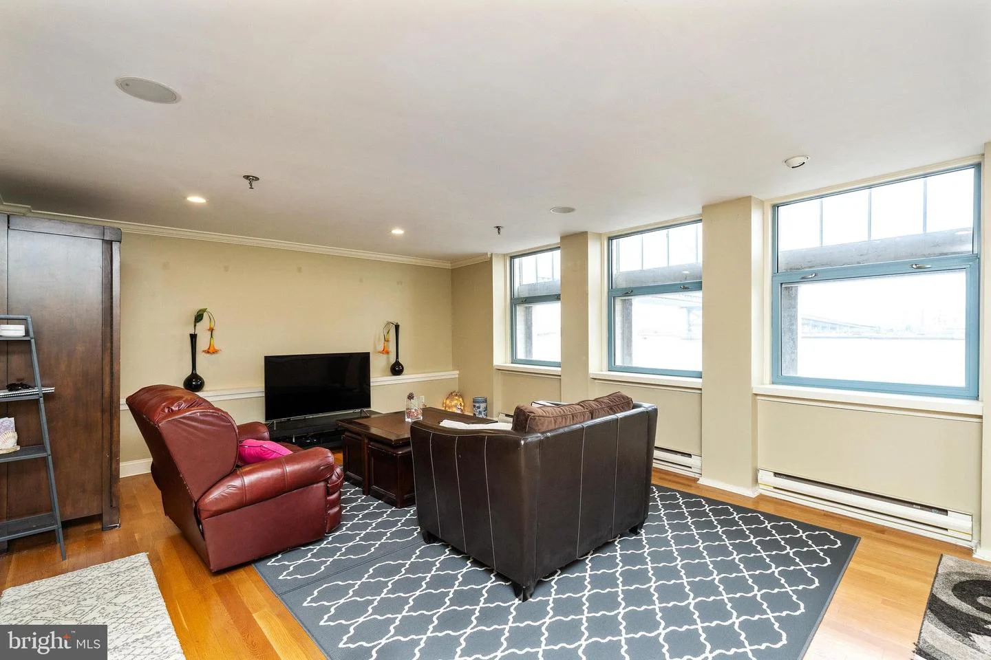 7 N Chris Columbus Boulevard Unit 244