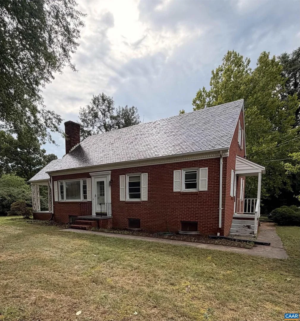 27039 N James Madison Hwy Hwy, New Canton, VA, 23123