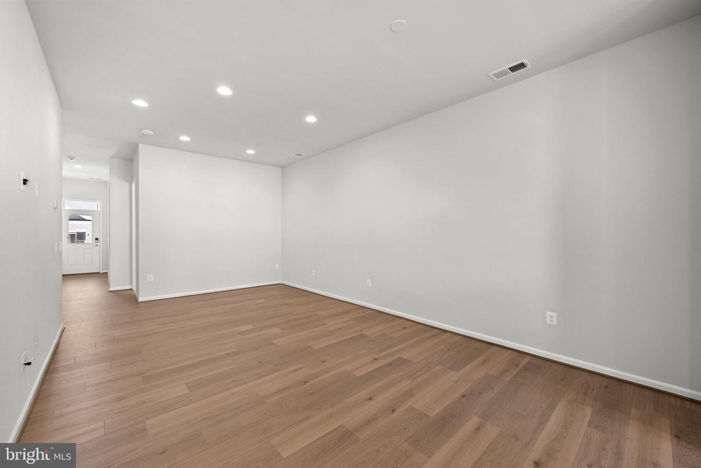 Photo 9 of 25 of 12656 Maurus Crown Pl townhome