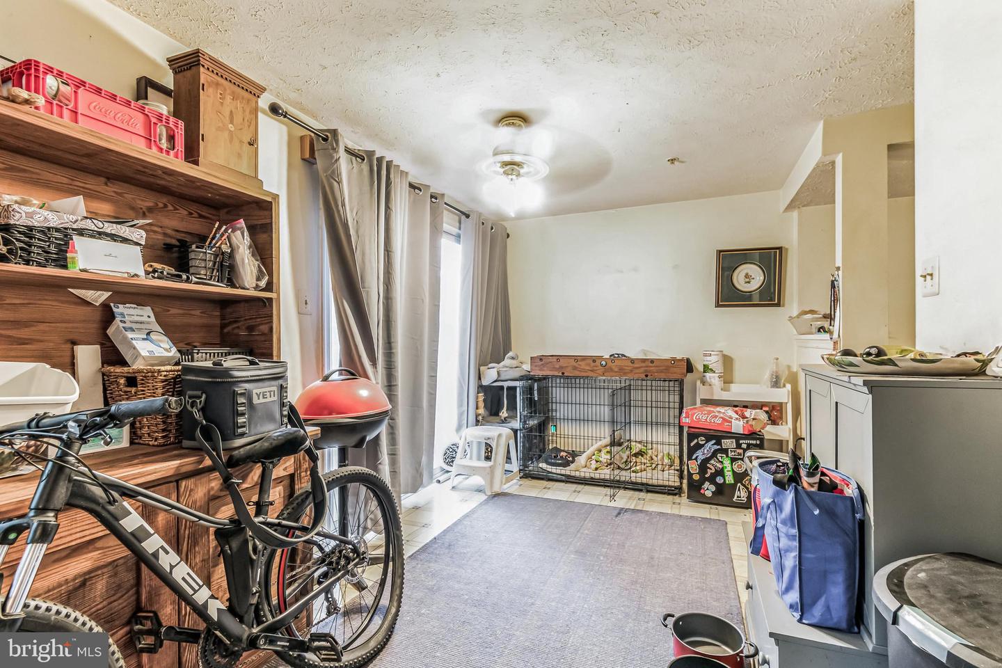 Photo 6 of 22 of 594 Quaker Ridge Ct townhome