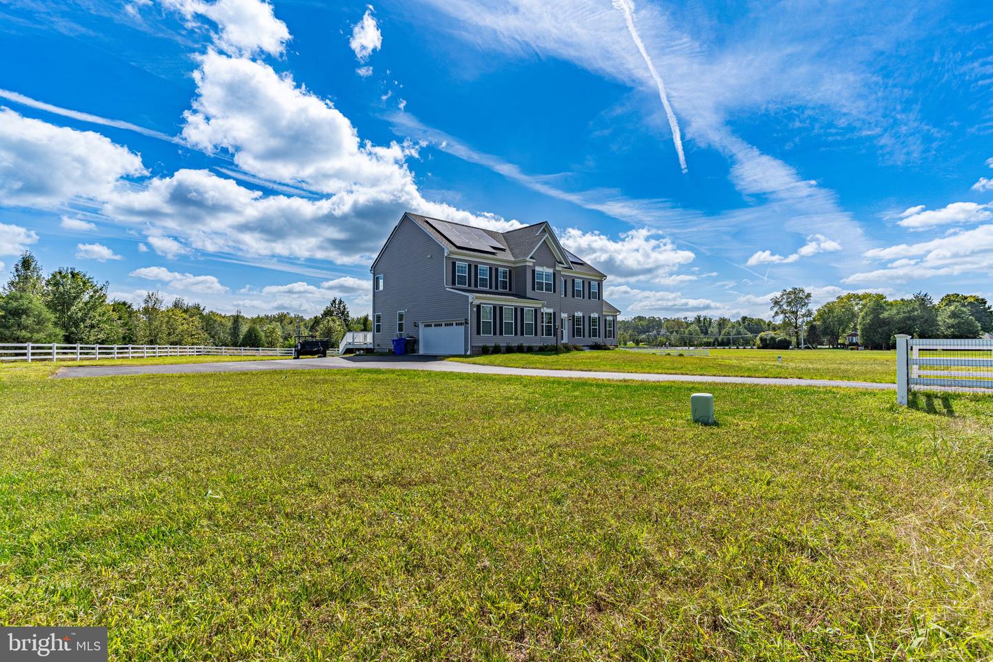 Photo 54 of 77 of 14006 Mill Spring Ct house