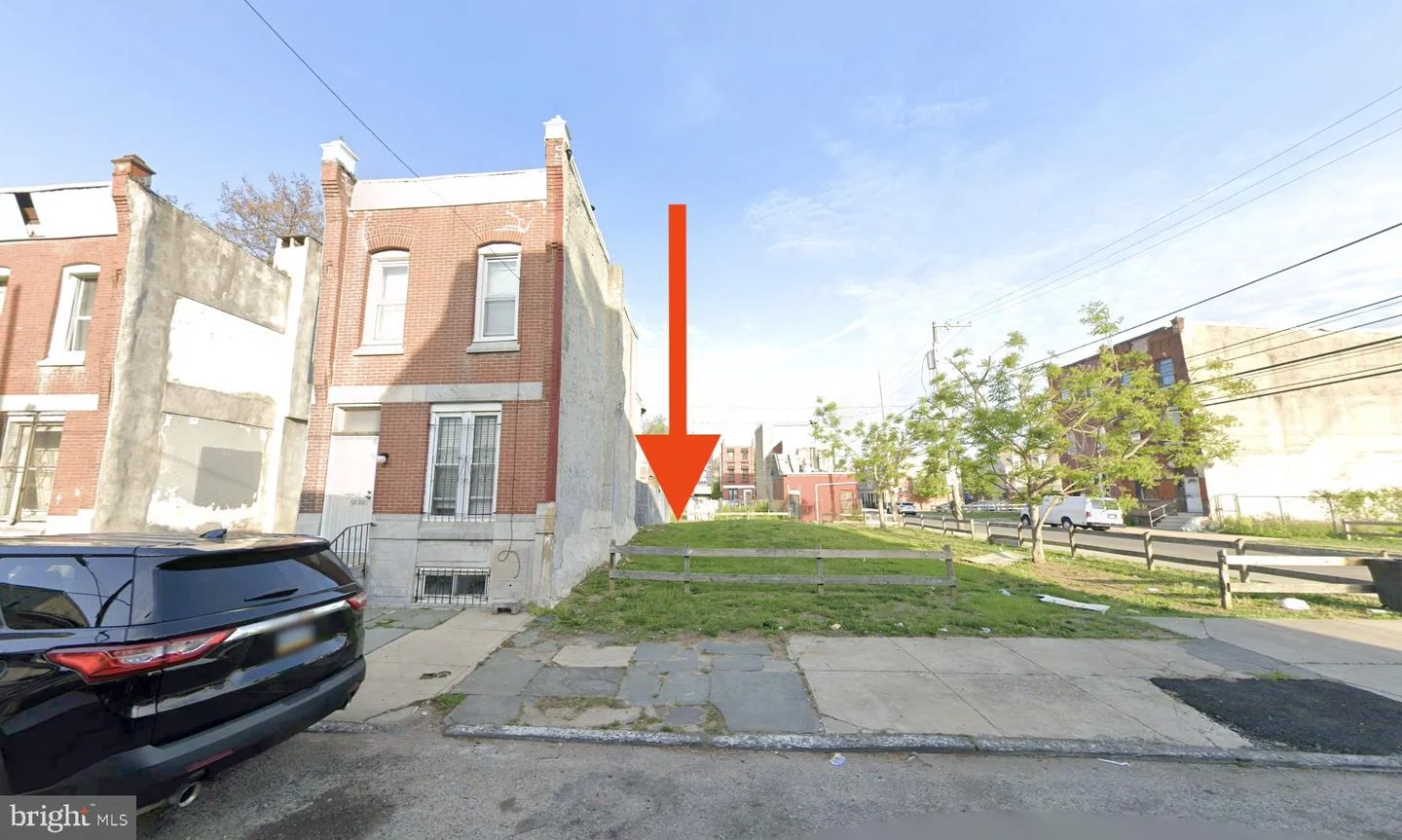 1958 N Croskey Street