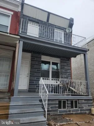 2449 W Gordon Street
