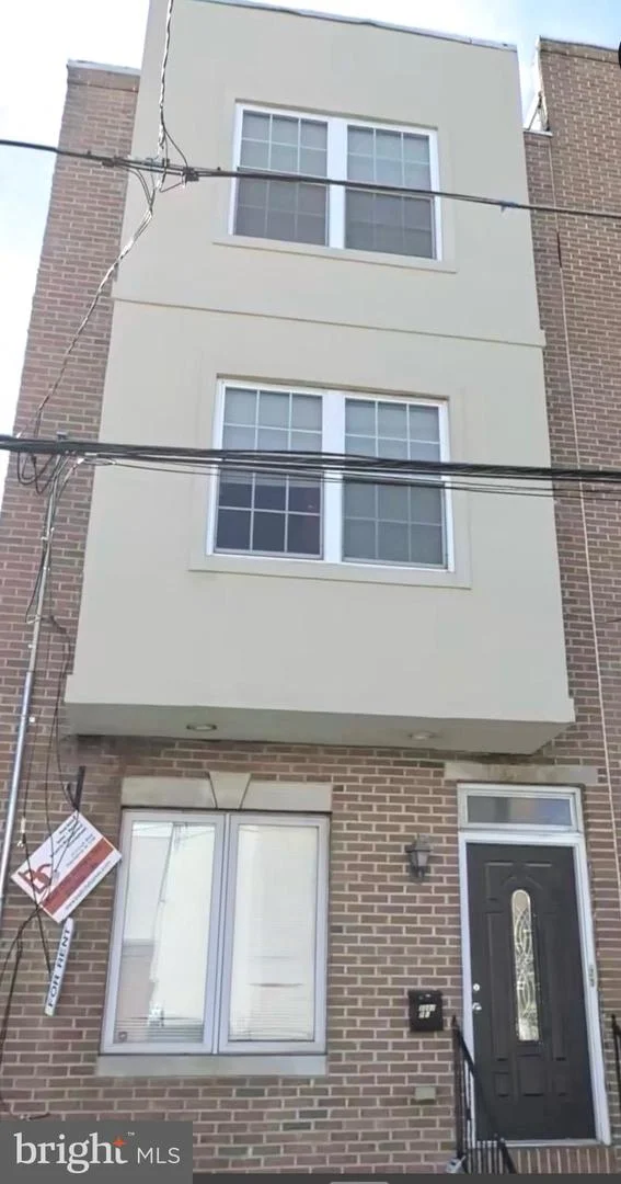 1002 S 20th Street
