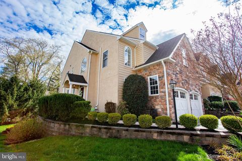 Townhouse in Media PA 121 Overlook DRIVE.jpg